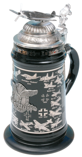 Porzellankrug „Die deutsche Luftwaffe“